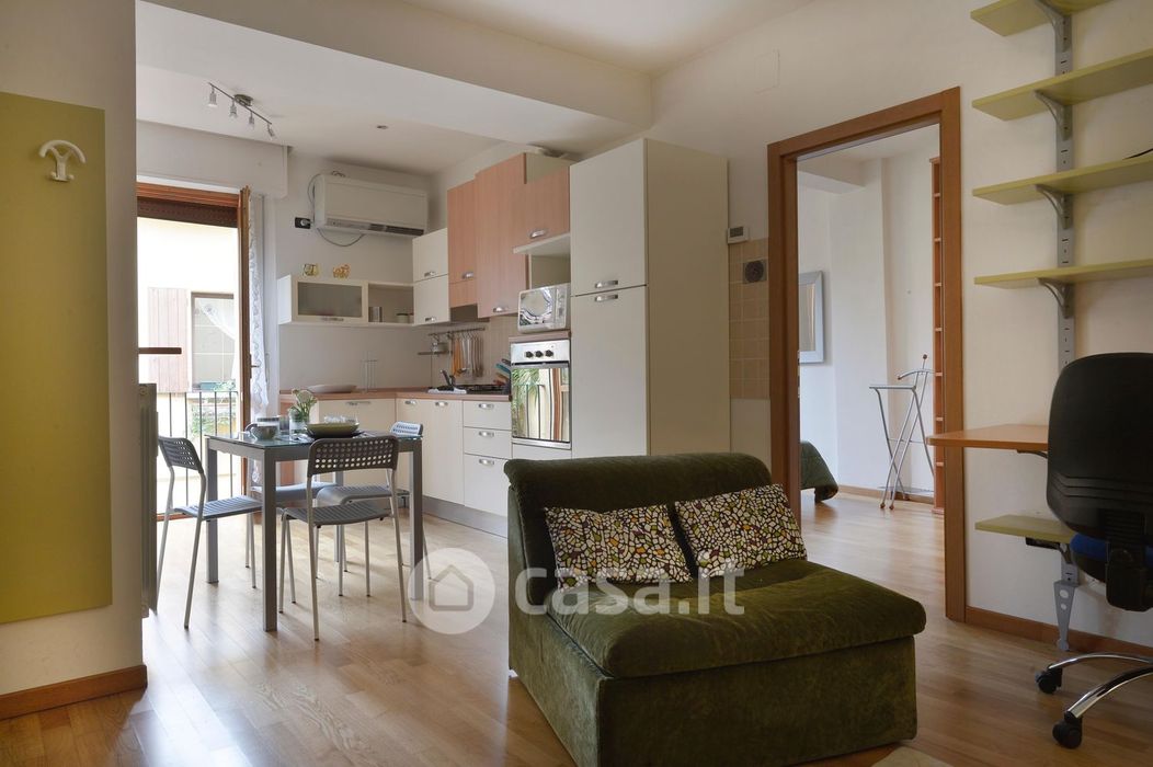 Appartamento in Affitto in Via Sant'Apollonia 7 a Bologna