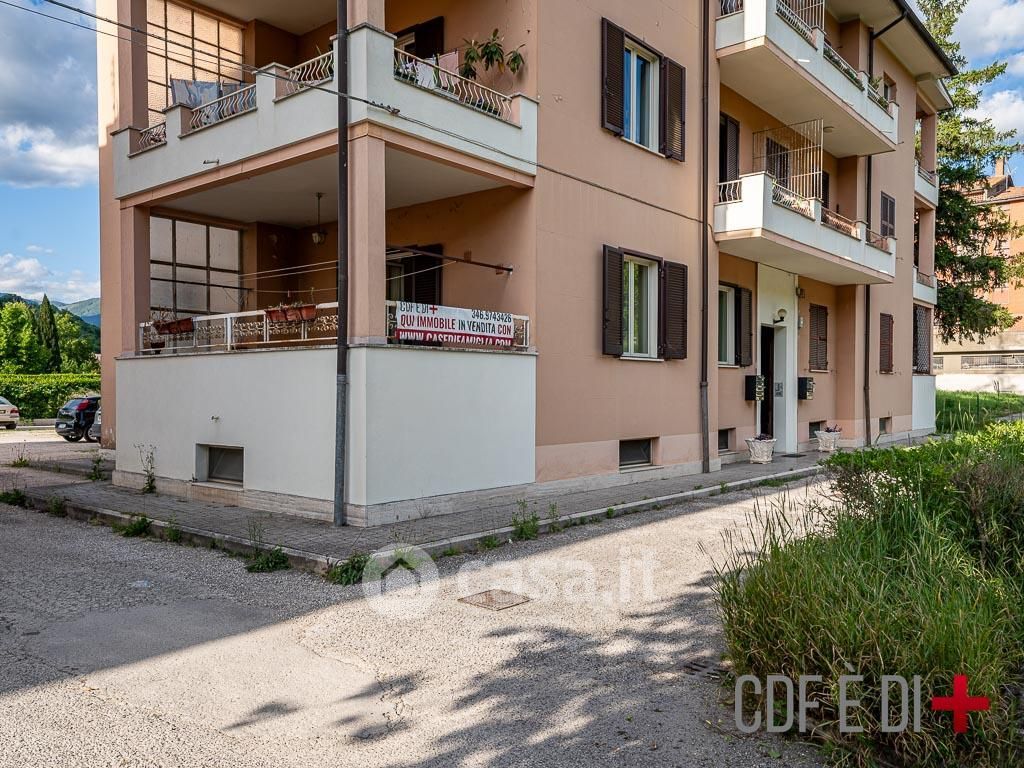 Appartamento in Vendita in Via Salaria per l'Aquila a Rieti
