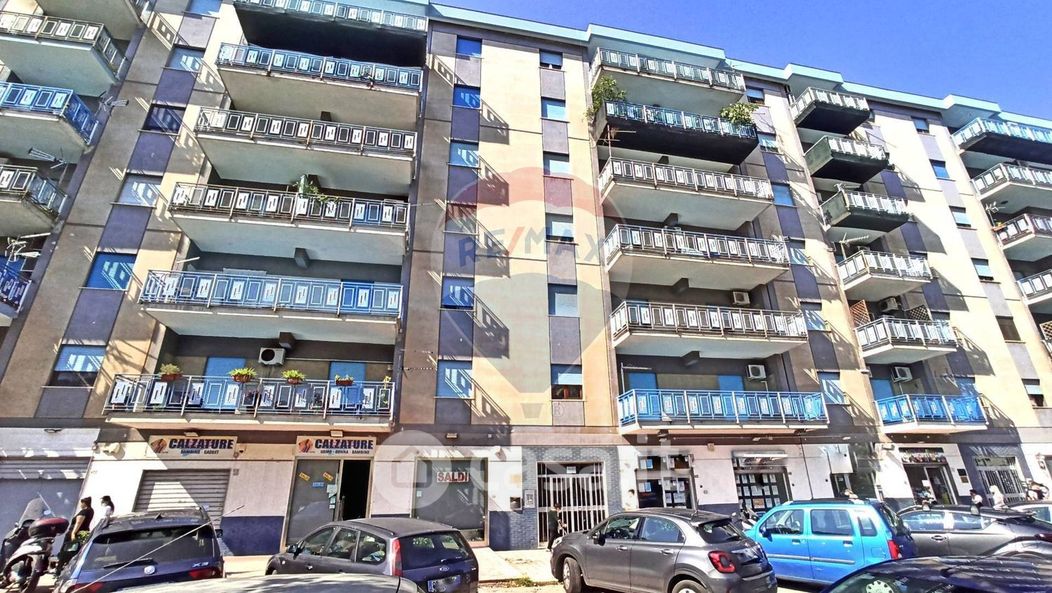 Appartamento in Vendita in Via Oreto 423 a Palermo