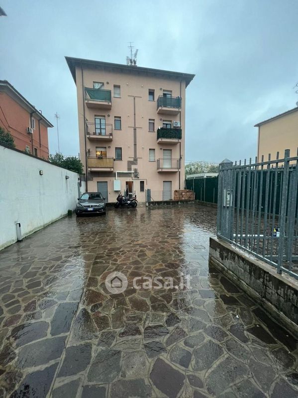 Appartamento in Vendita in Via della Grazia 1 a Bologna