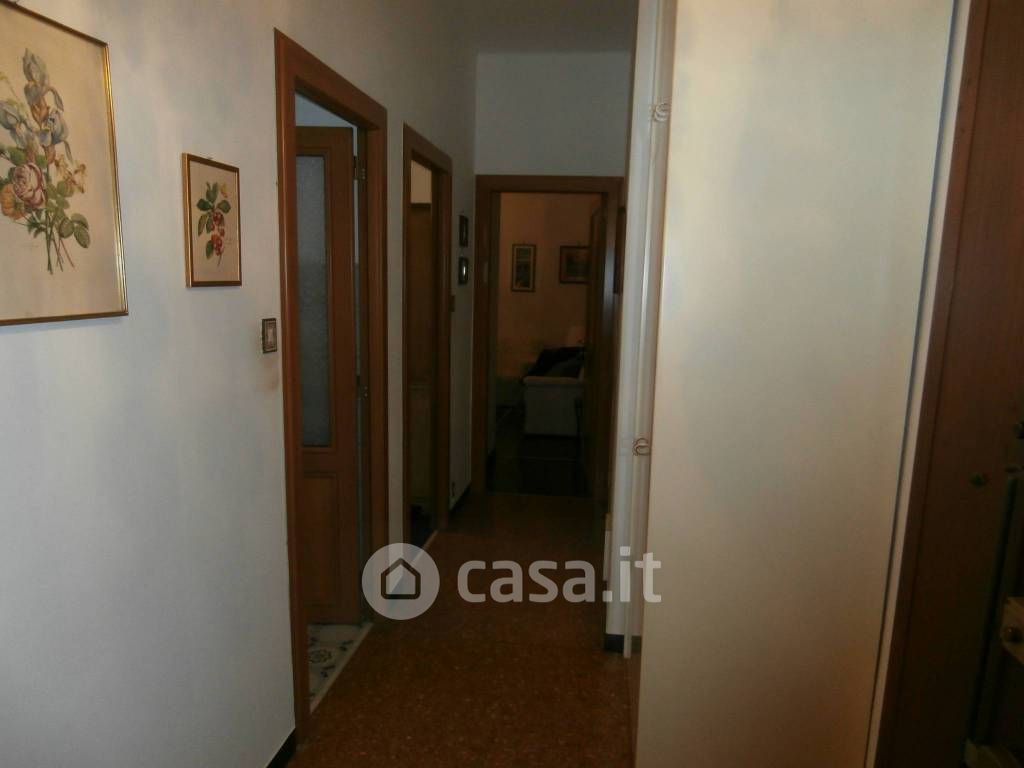 Appartamento in Vendita in Via San Giovanni Bosco 1 a Genova