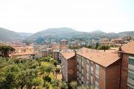 Appartamento in Vendita in a La Spezia
