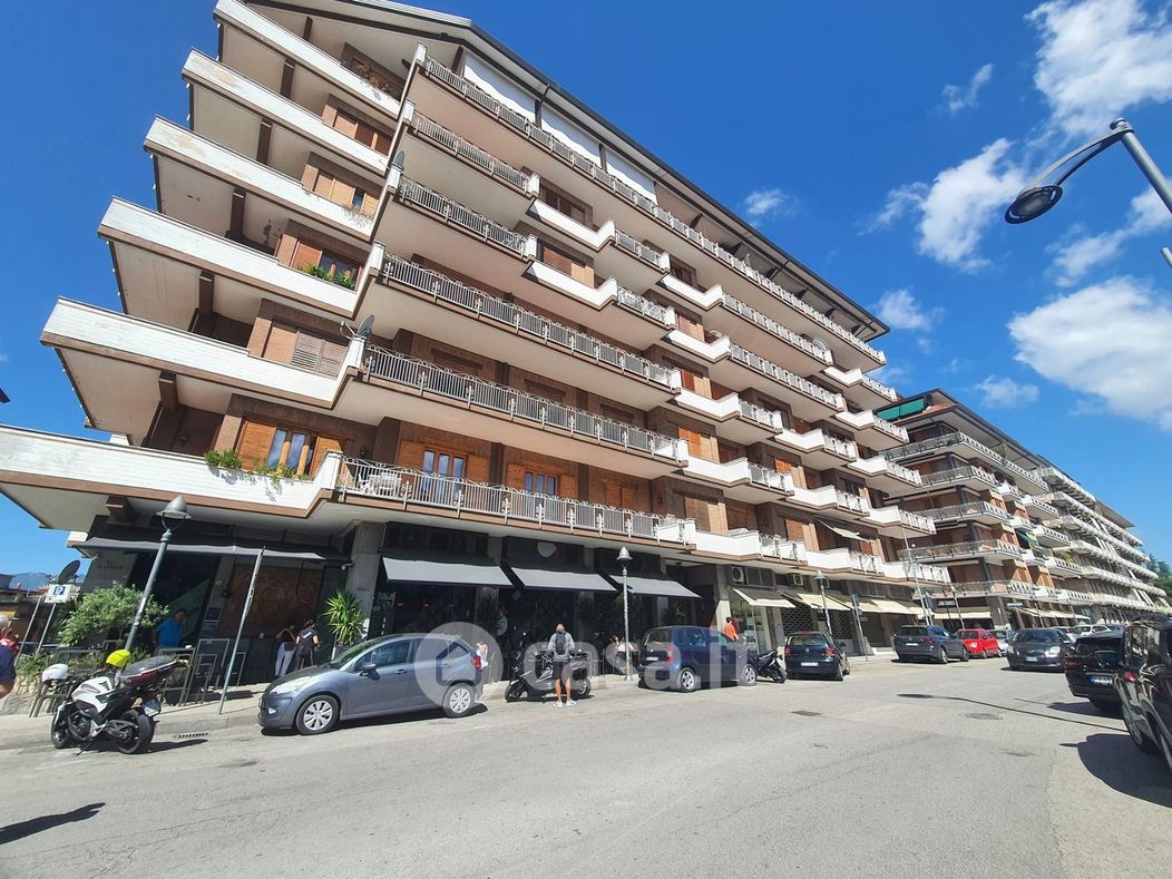 Appartamento in Vendita in Via Francesco Scandone a Avellino