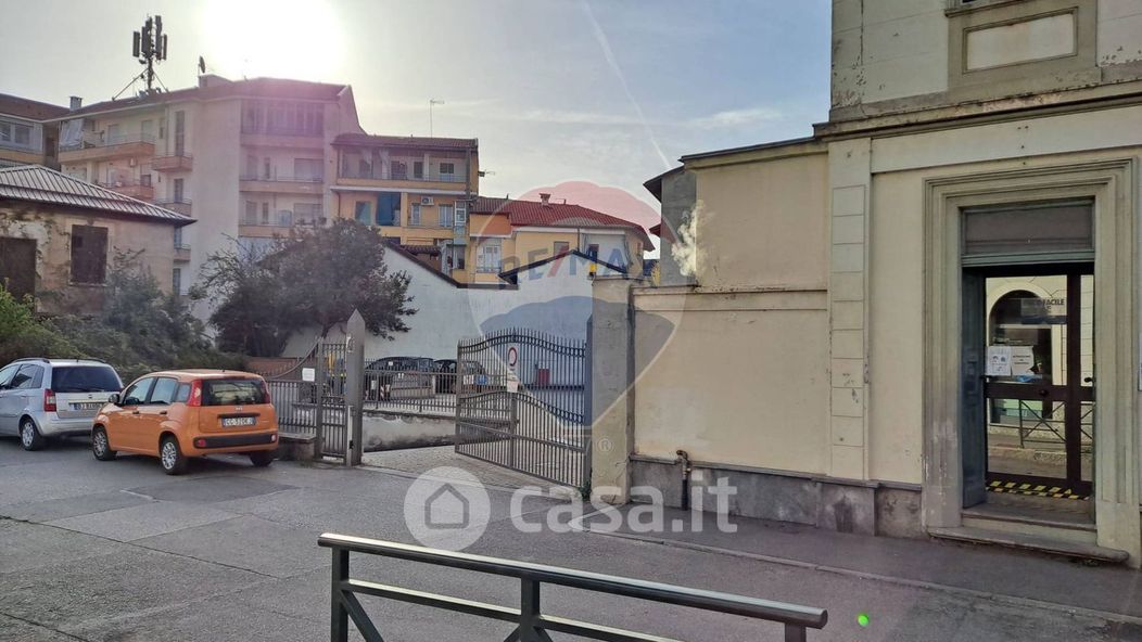 Garage/Posto auto in Affitto in Via Roma 20 a Settimo Torinese