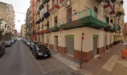 Appartamento in Vendita in Via Giovan Giovine 30 a Taranto