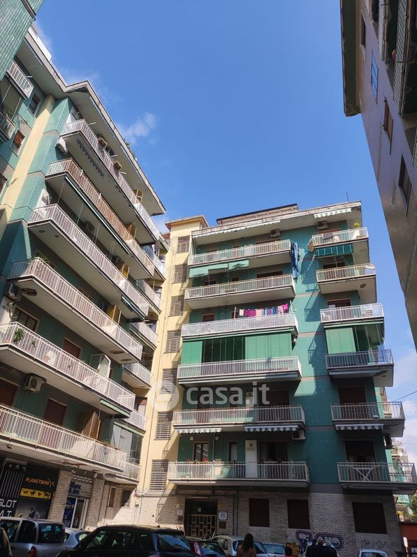 Appartamento in Vendita in Via Rocco Galdieri a Salerno