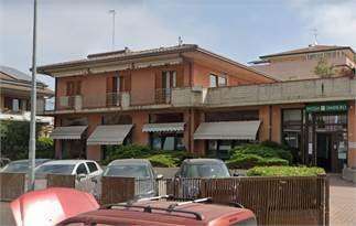 Negozio/Locale commerciale in Affitto in Via Boiardo a Civitanova Marche