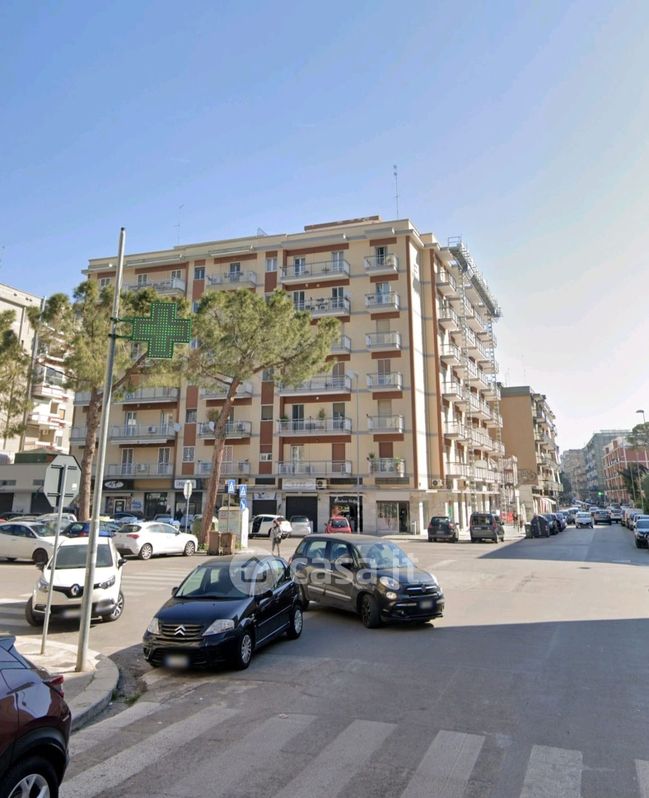 Ufficio in Affitto in Palmieri a Bari