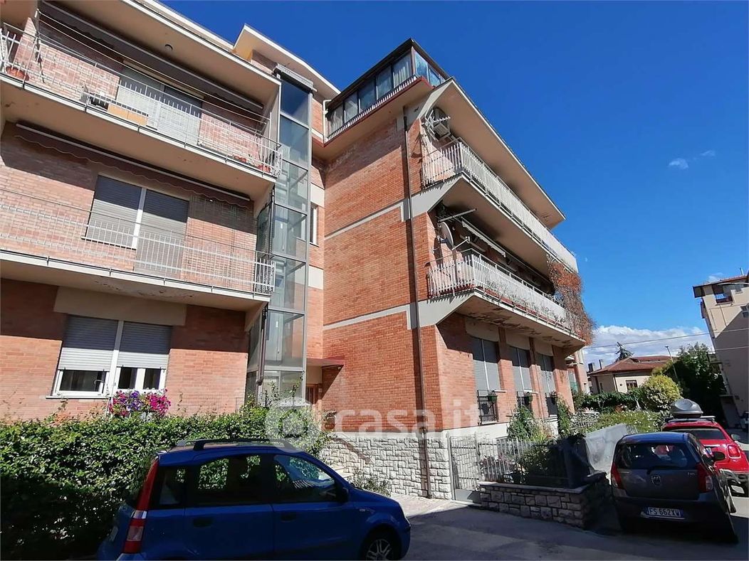 Appartamento in Vendita in Via Montemorcino 31 a Perugia