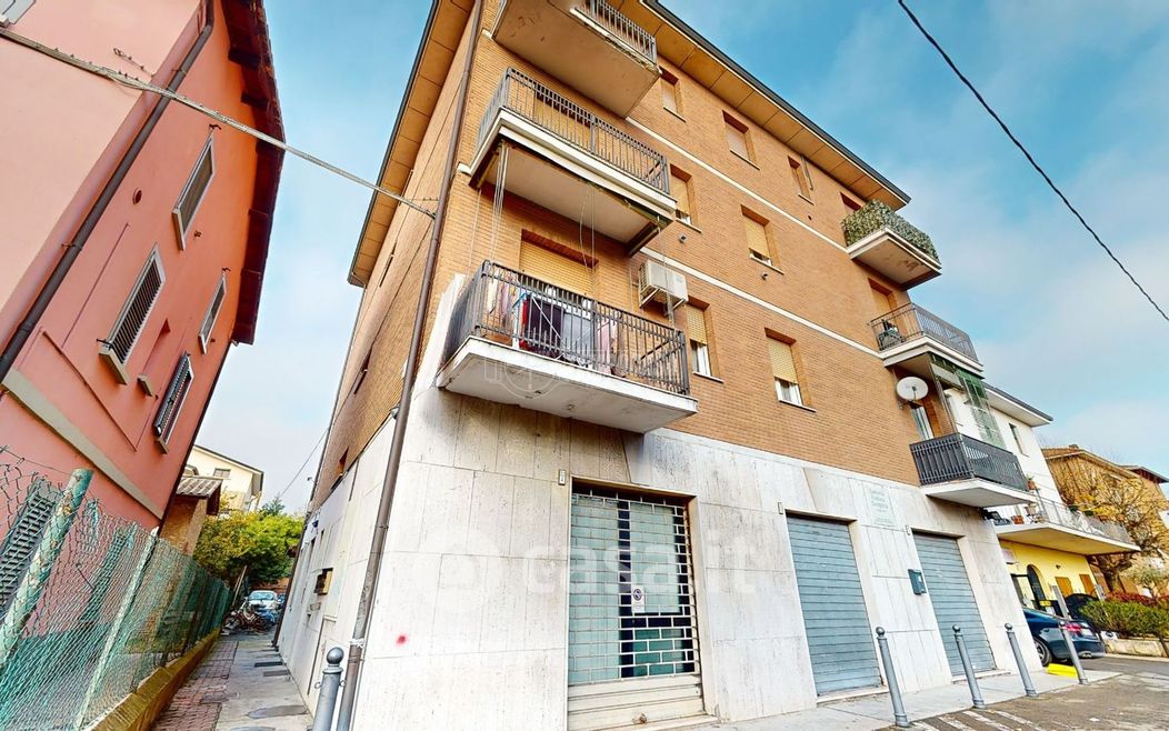 Appartamento in Vendita in Via Bligny 22 a Reggio Emilia