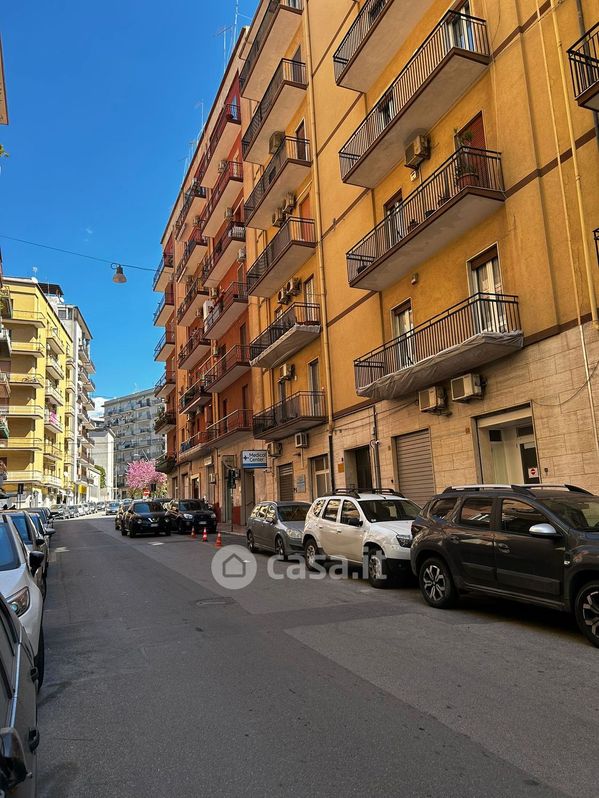 Appartamento in Vendita in Via Renato Dario Lupo a Taranto