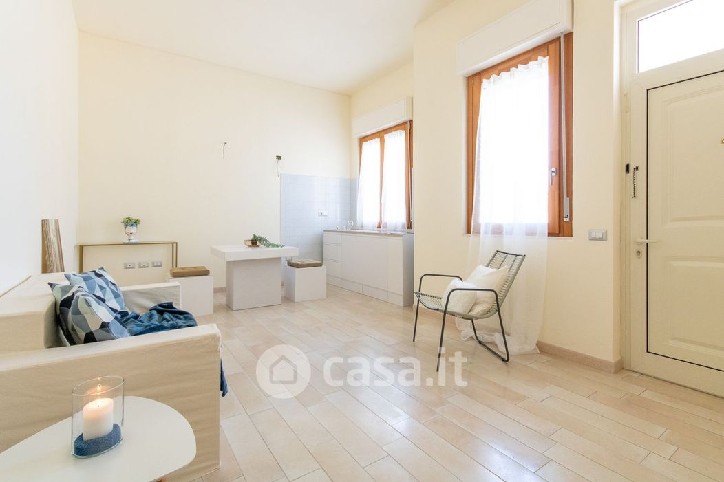 Appartamento in Vendita in Via DELLE DOLINE 10 a Cagliari