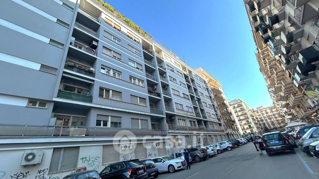 Appartamento in Vendita in Via Francesco Laurana 28 a Palermo