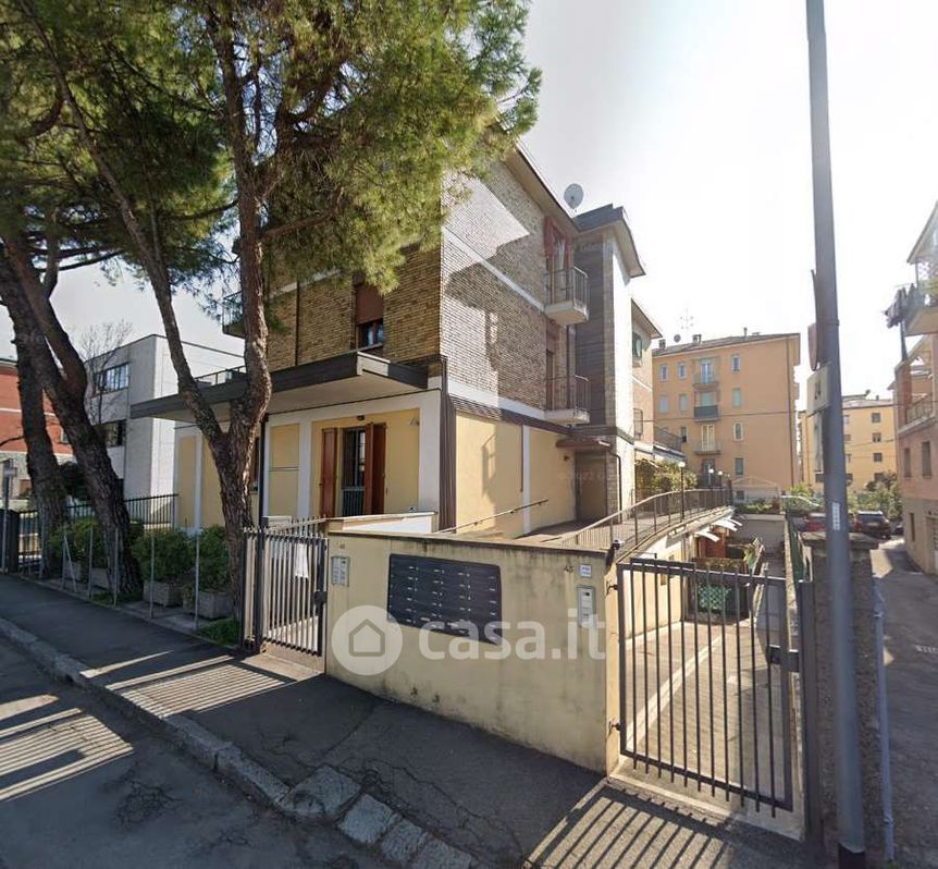 Appartamento in Vendita in Via Jacopo di Paolo 45 a Bologna