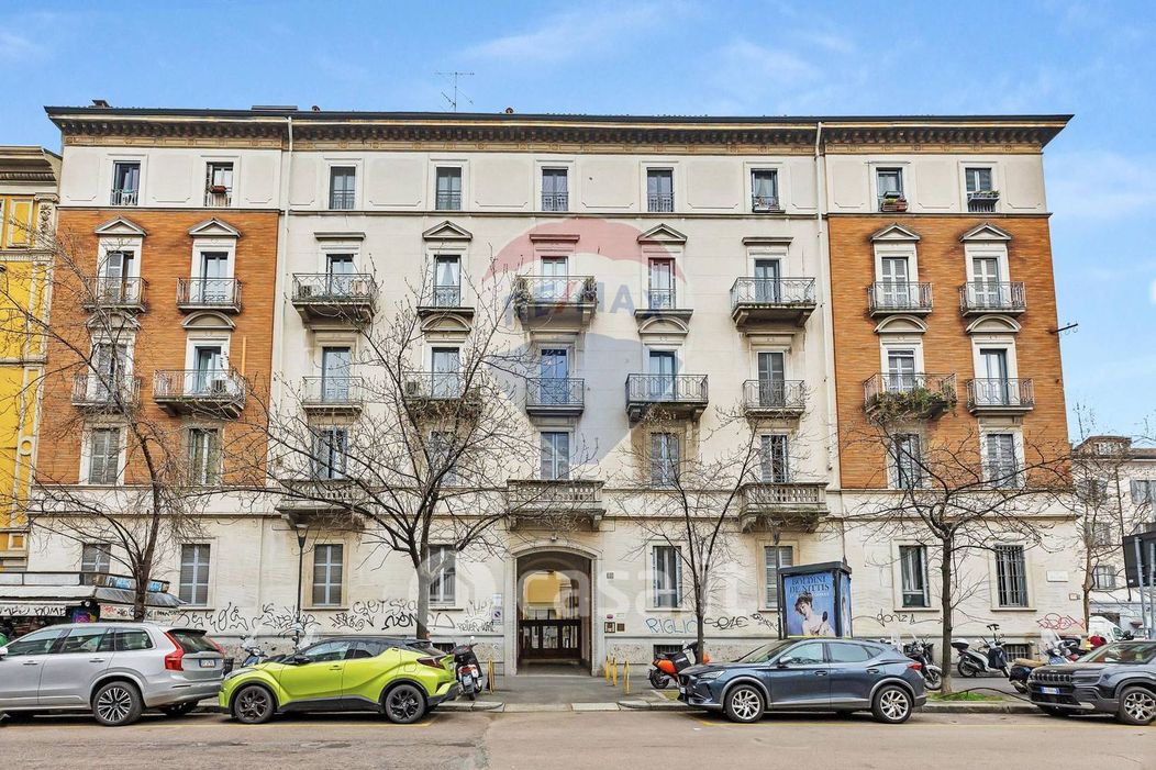 Appartamento in Affitto in Via Olona 25 a Milano
