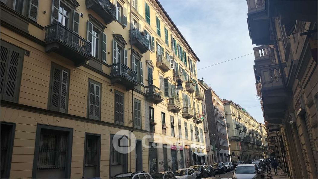 Appartamento in Vendita in Via Saluzzo 14 a Torino