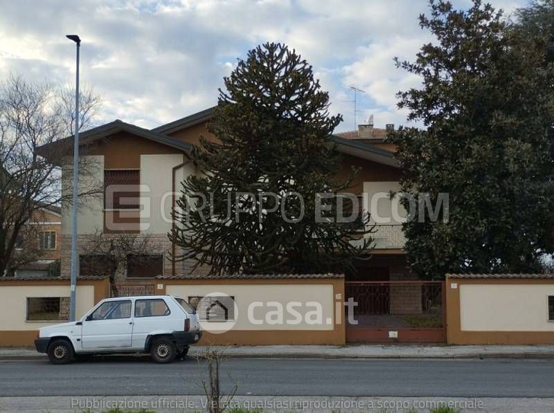 Villa in Vendita in Via Giacomo Franco a Ferrara