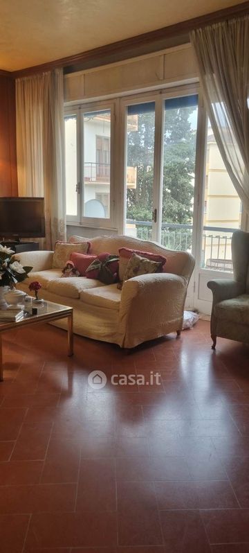 Appartamento in Vendita in Via Castelfidardo a Firenze
