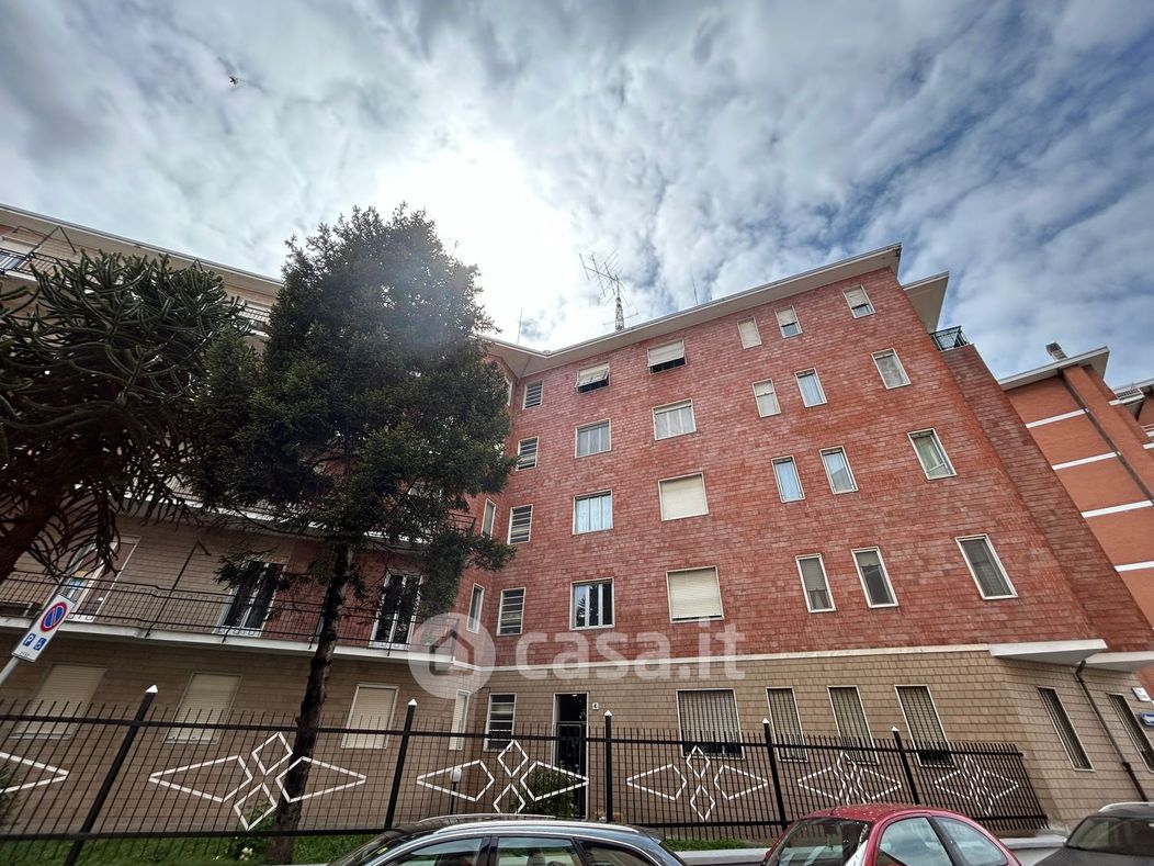 Appartamento in Vendita in Via Giovanni Verneri 26 a Alessandria
