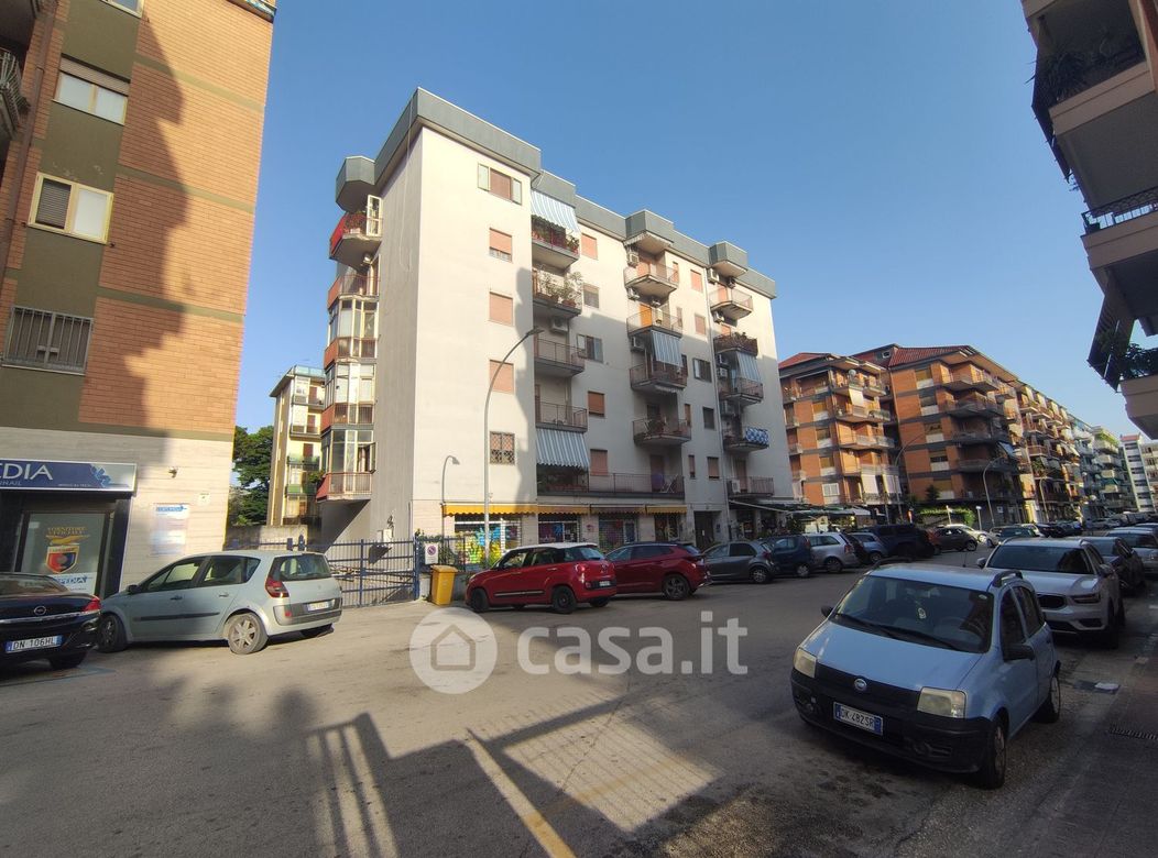 Appartamento in Vendita in Via Alessandro De Franciscis a Caserta