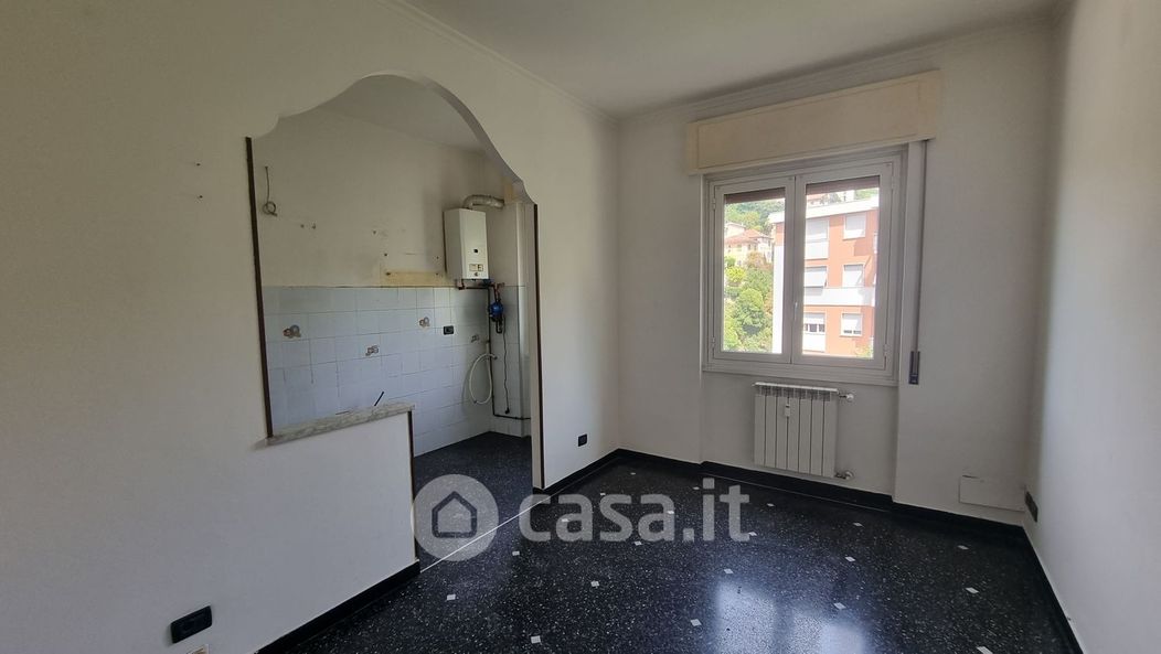 Appartamento in Affitto in Via Maritano 12 a Genova