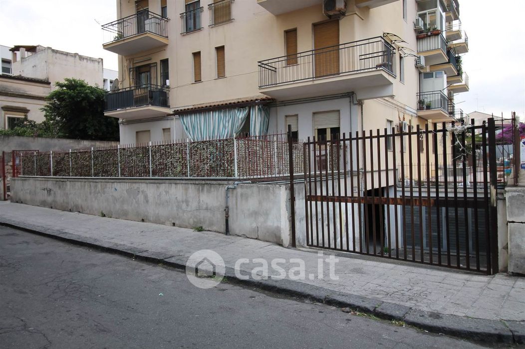 Garage/Posto auto in Vendita in Via Caduti del Lavoro a Catania