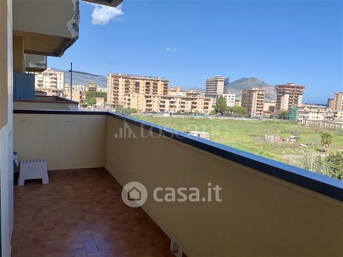 Appartamento in Vendita in Via Luigi Galvani a Palermo