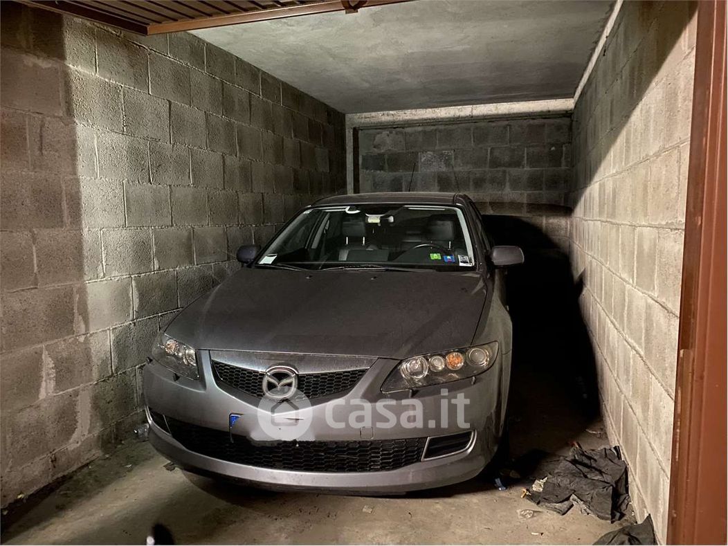 Garage/Posto auto in Vendita in a Asti