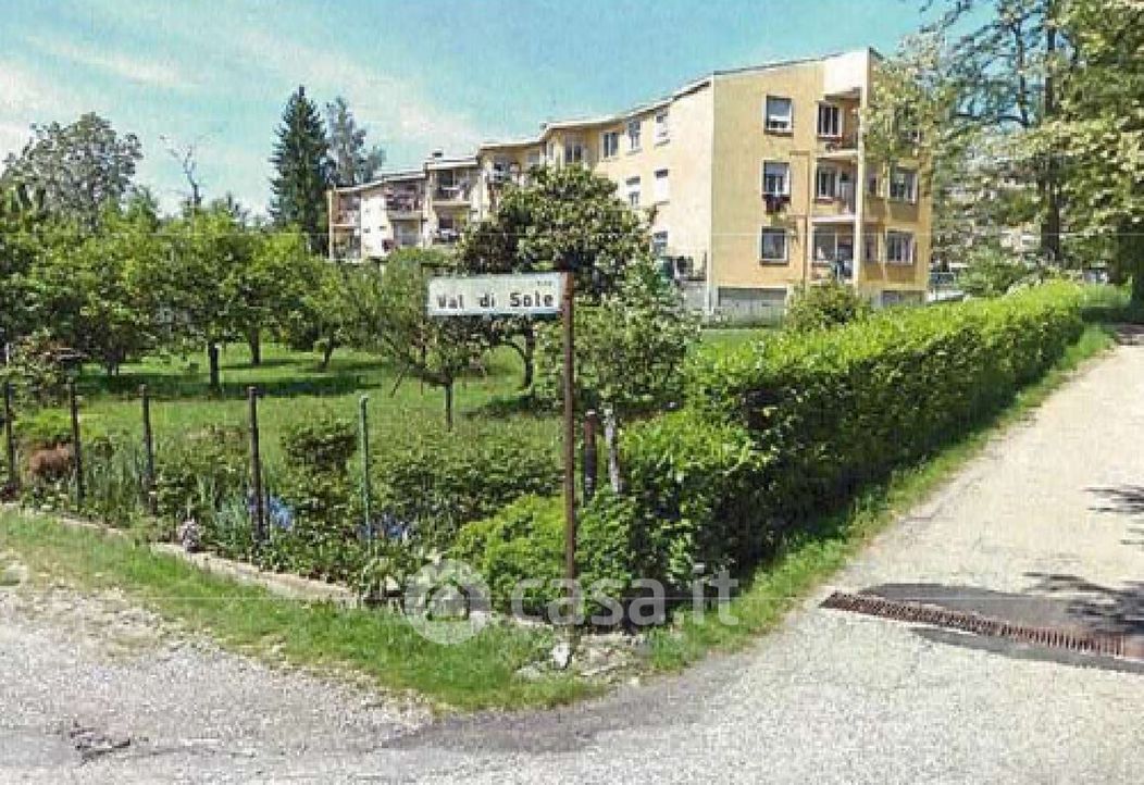 Appartamento in Vendita in Via Val Pusteria 13 a Varese