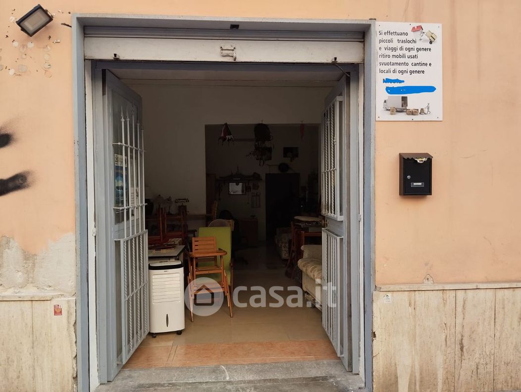Negozio/Locale commerciale in Vendita in a Taranto