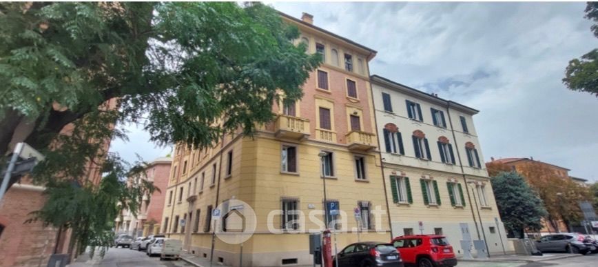 Appartamento in Vendita in Via Vincenzo Toffano 6 a Bologna