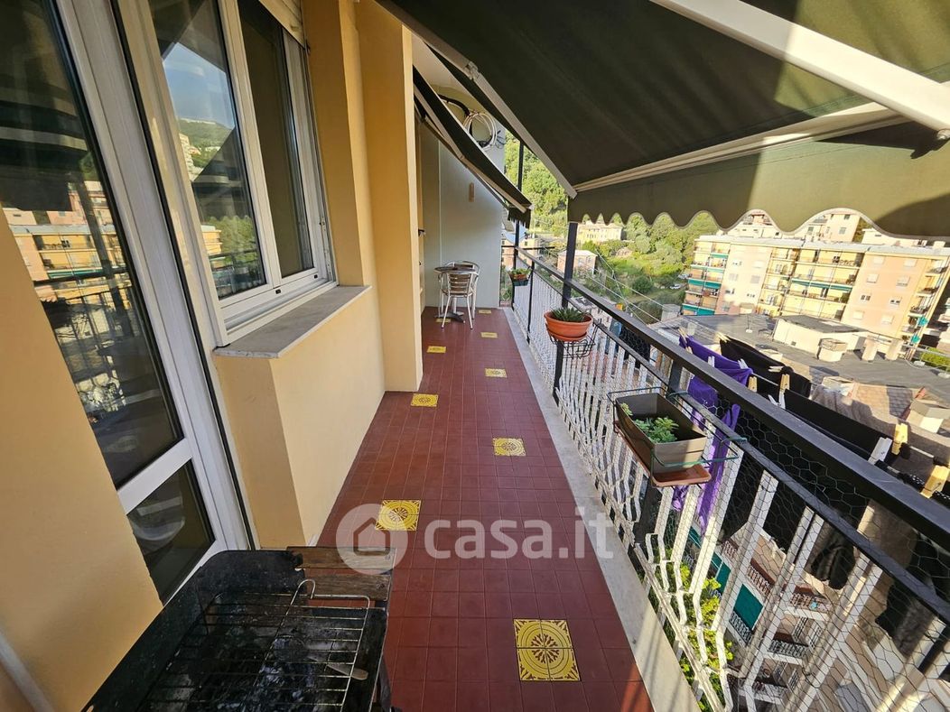 Appartamento in Vendita in Via della Mimosa 65 a Genova