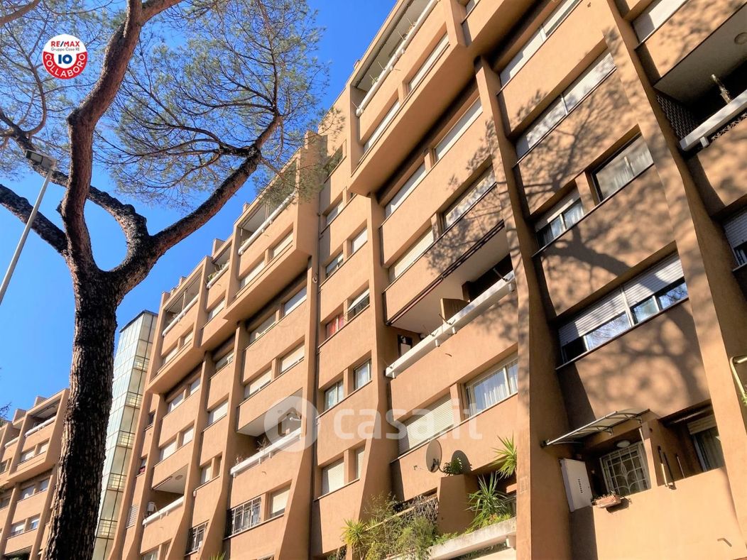 Appartamento in Vendita in Via Elio Lampridio Cerva a Roma