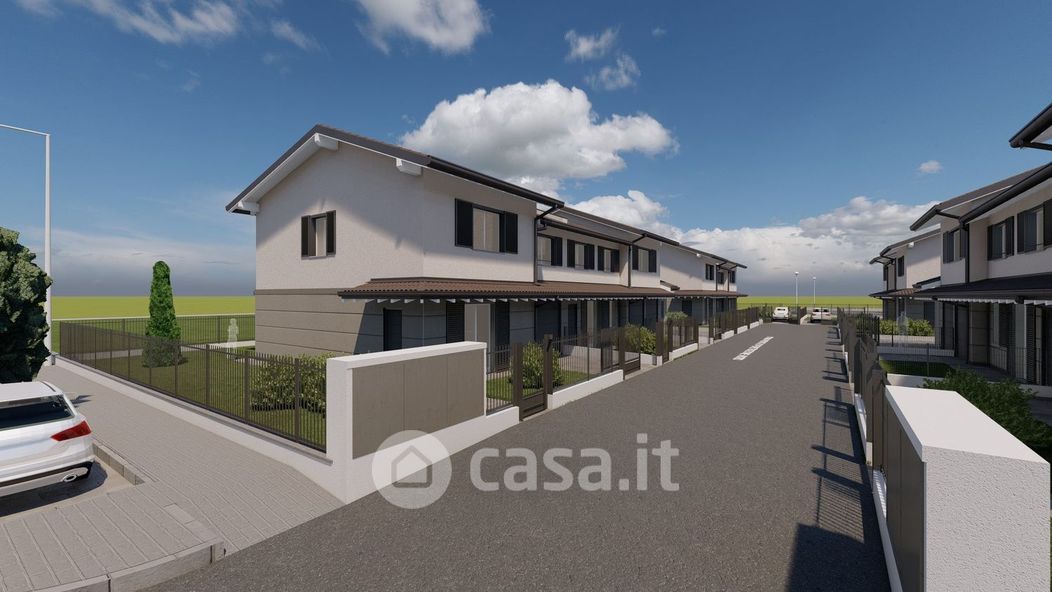 Casa Bi/Trifamiliare in Vendita in Via Monte Braiola a Parma