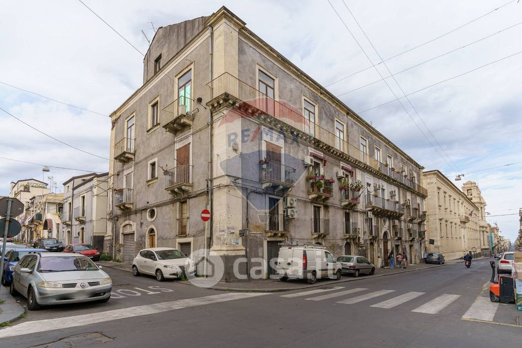 Appartamento in Vendita in Via Vittorio Emanuele II 356 a Catania