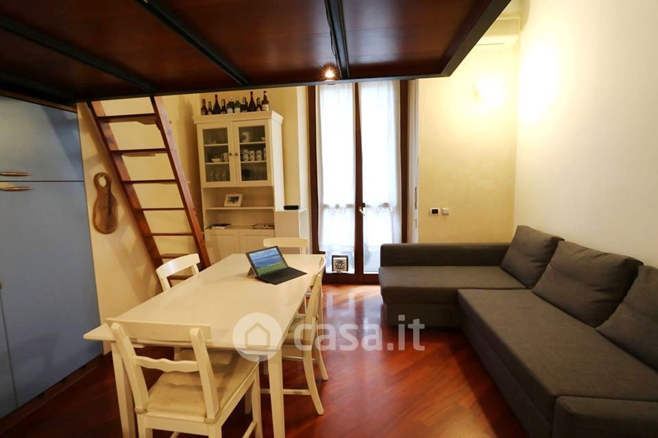 Appartamento in Vendita in Via Casoretto 60 a Milano
