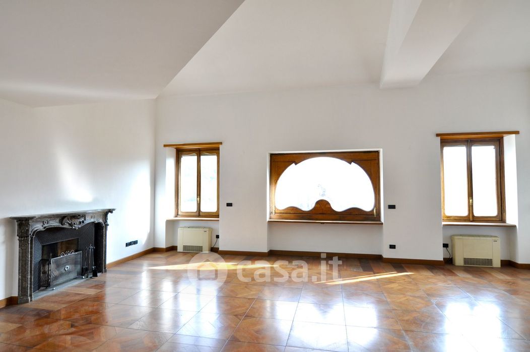 Appartamento in Vendita in Via Mazzini 62 a Torino