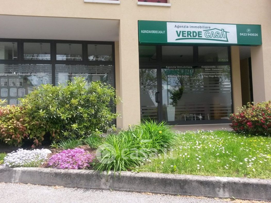 Negozio/Locale commerciale in Vendita in Via Bassanese a Montebelluna