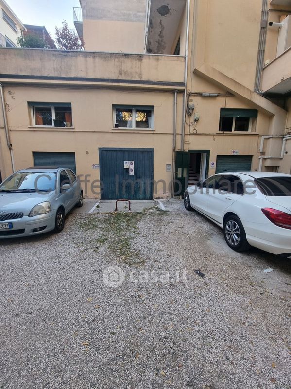 Garage/Posto auto in Vendita in Via Trieste a Padova