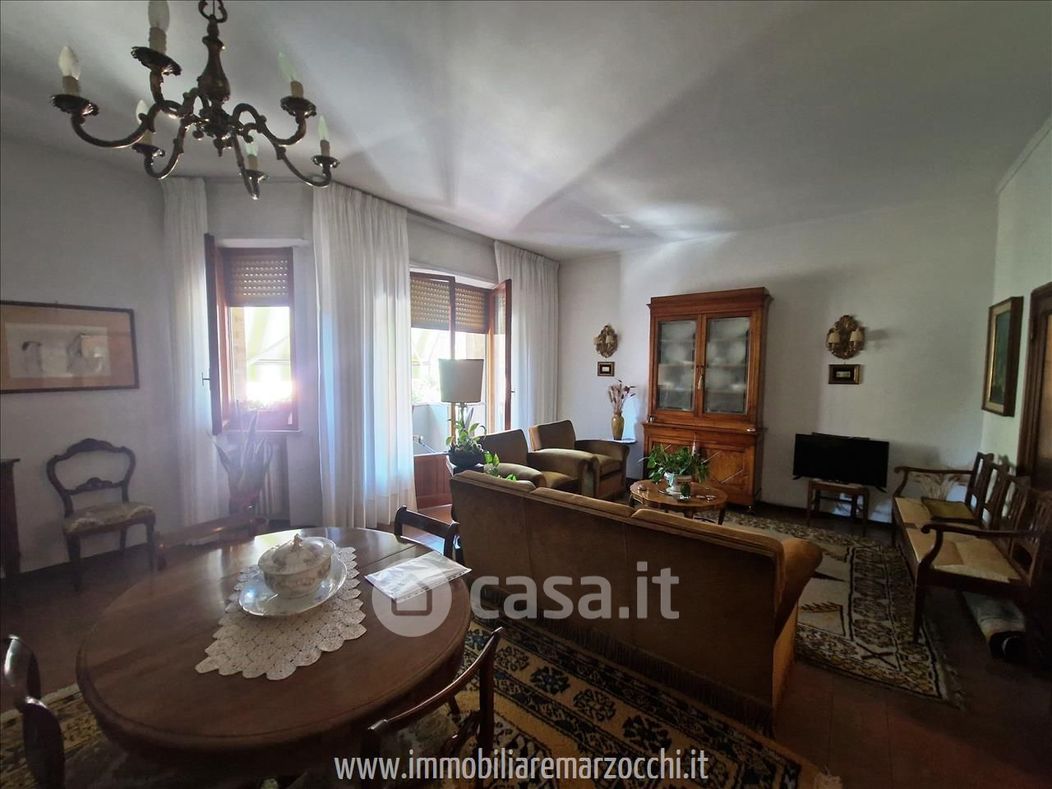 Appartamento in Vendita in Viale Camillo Benso di Cavour a Siena