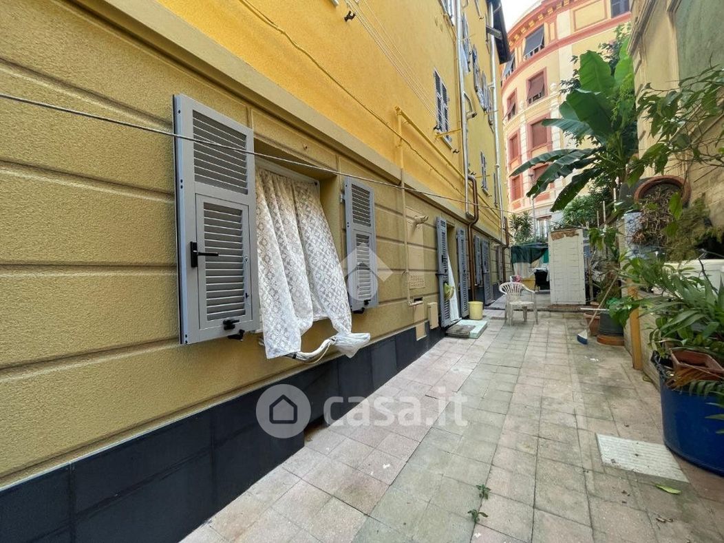 Appartamento in Vendita in Via Giovanni Scriba 47 a Genova
