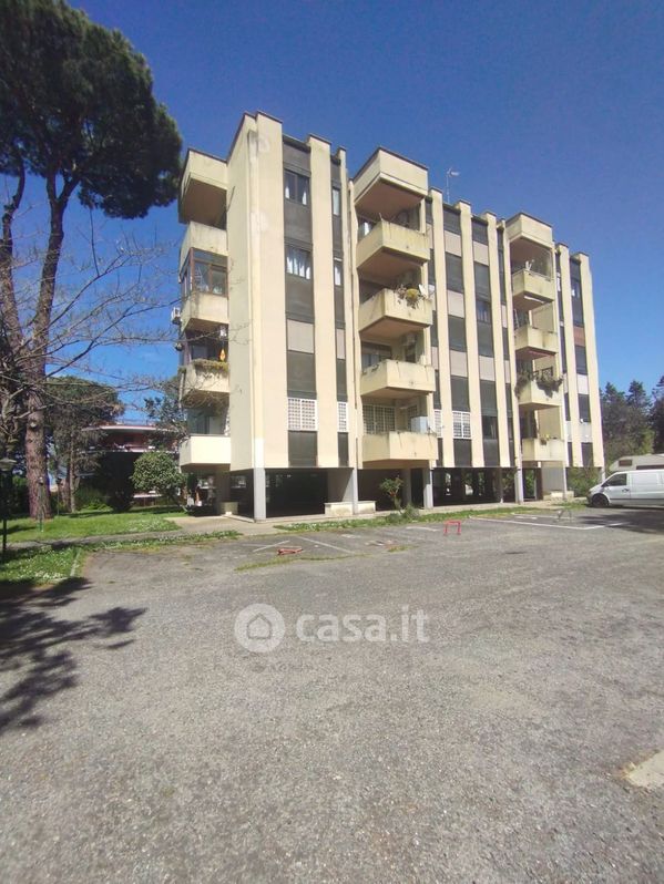 Appartamento in Affitto in Via Girolamo Matronola 44 a Roma
