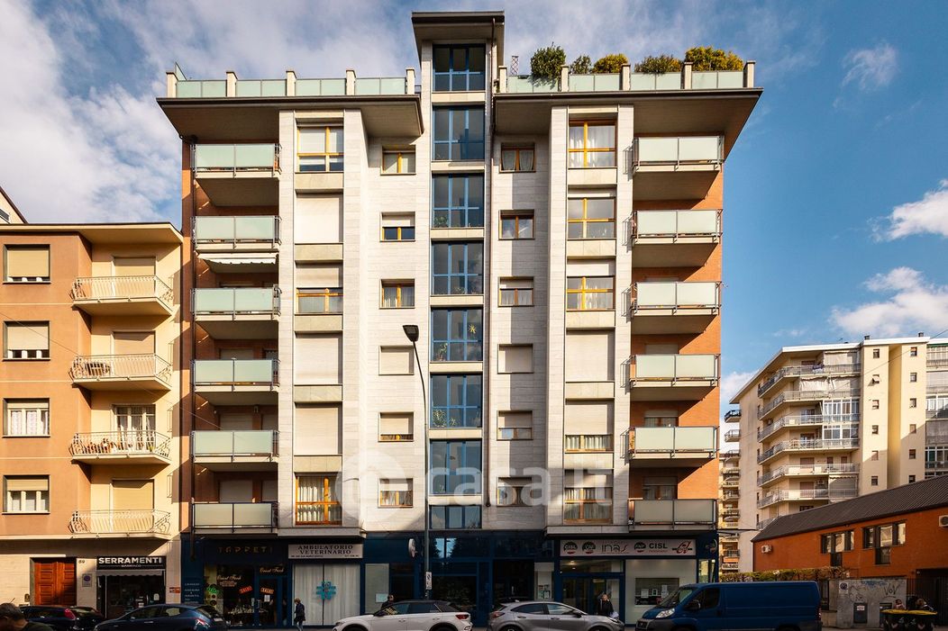 Appartamento in Vendita in Via Tripoli a Torino