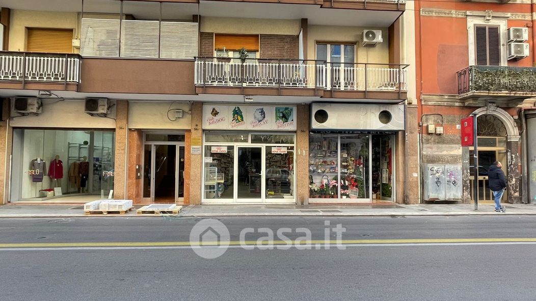 Negozio/Locale commerciale in Vendita in Via Francesco Crispi 66 a Bari