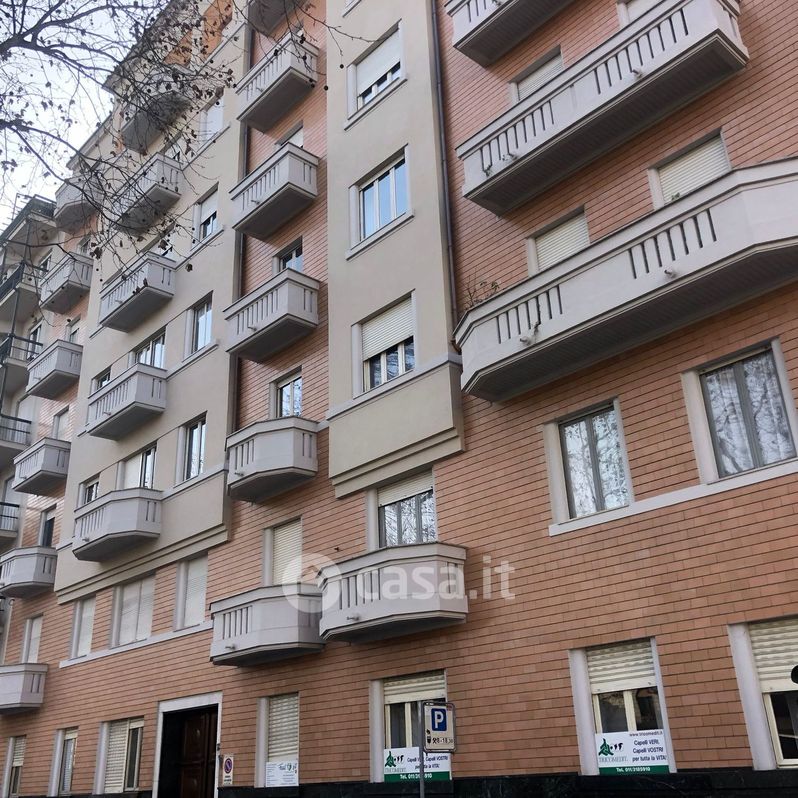 Appartamento in Vendita in Corso Re Umberto a Torino