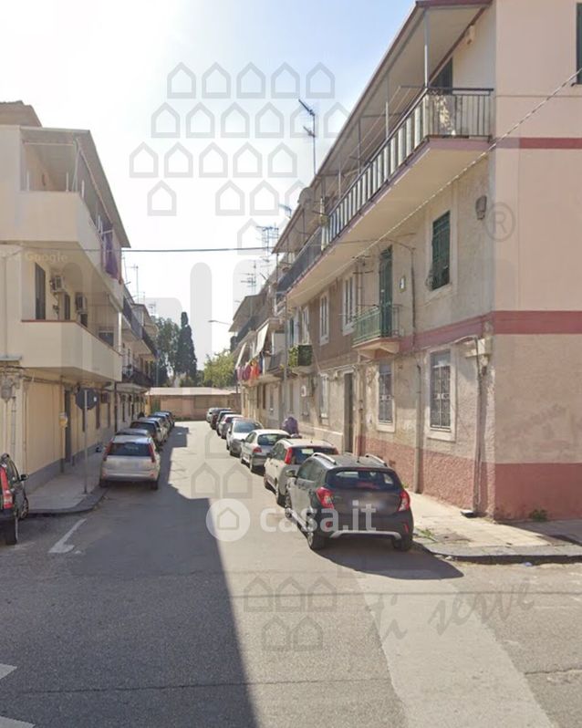 Appartamento in Vendita in Via Salvatore Bombara a Messina