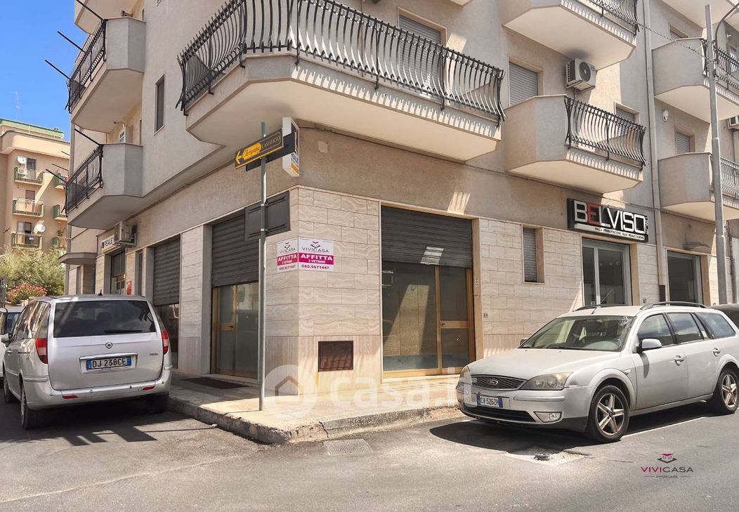 Appartamento in Affitto in Via G. Murat 78 a Putignano