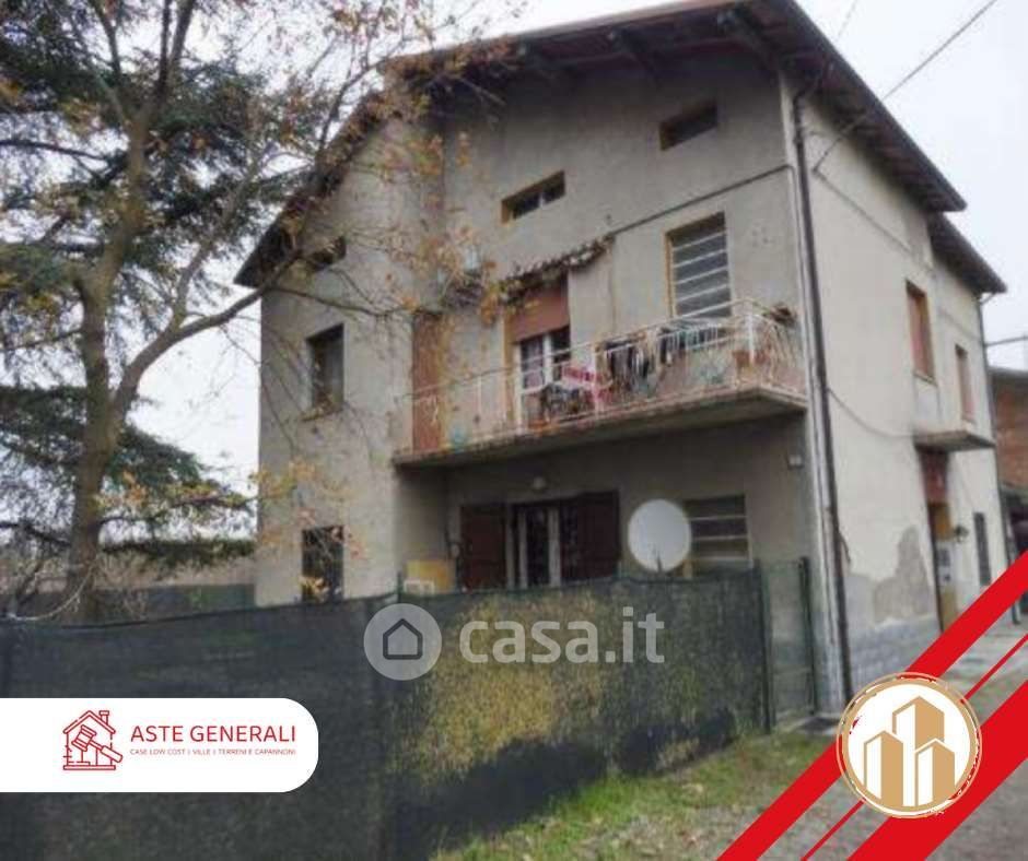 Appartamento in Vendita in Via del Buracchione 3 a Reggio Emilia