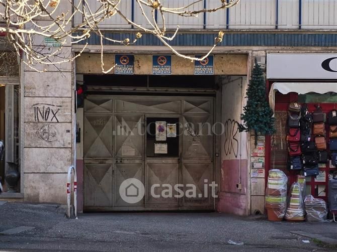 Garage/Posto auto in Vendita in Via Poggi D'Oro a Roma