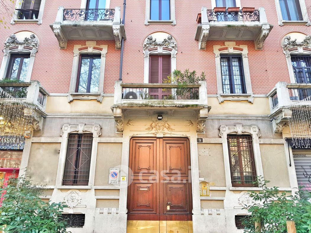 Appartamento in Affitto in Via Castel Morrone 9 a Milano